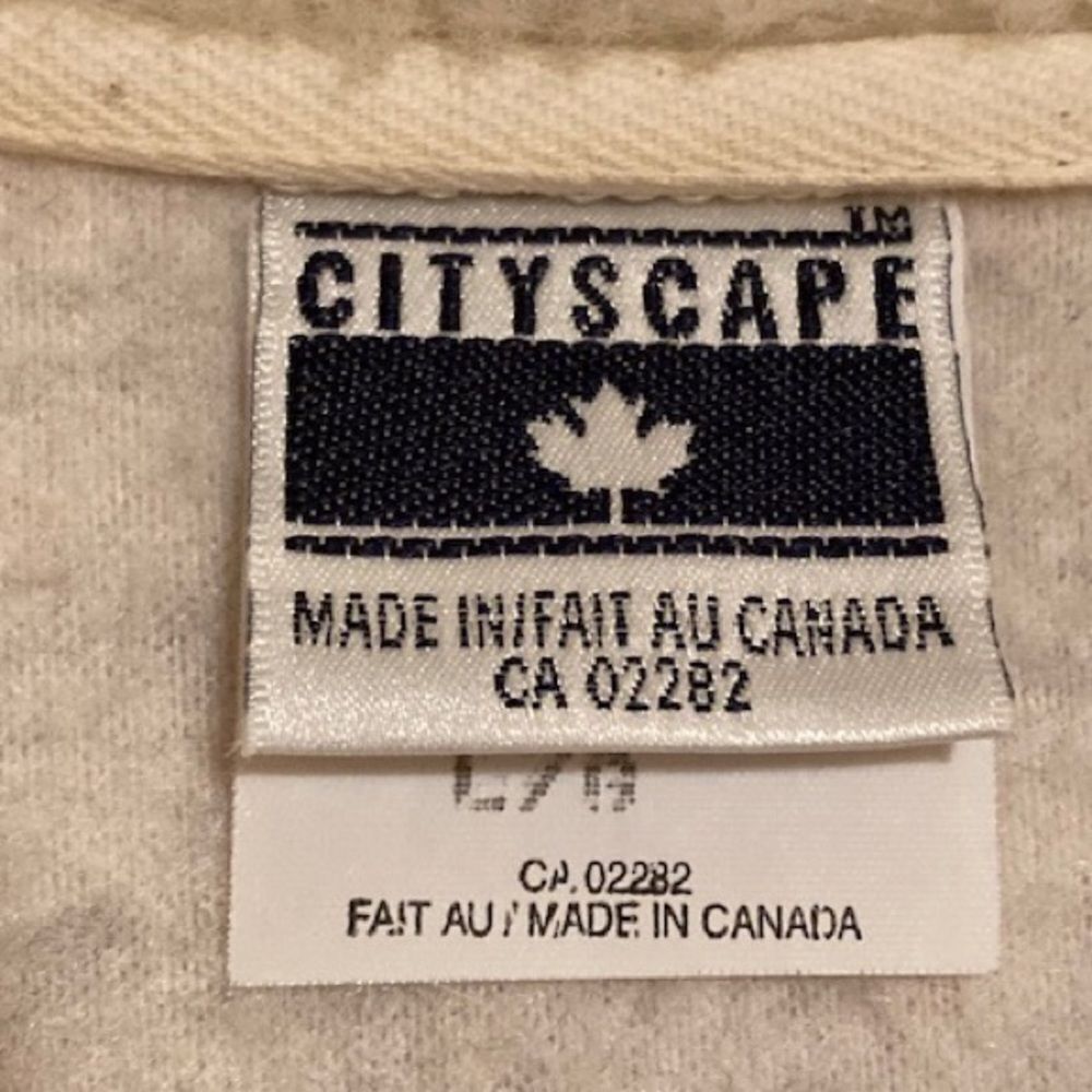 Women’s Cityscape Fall White Fleece Jacket Size Large-Made in Canada - Picture 3 of 11